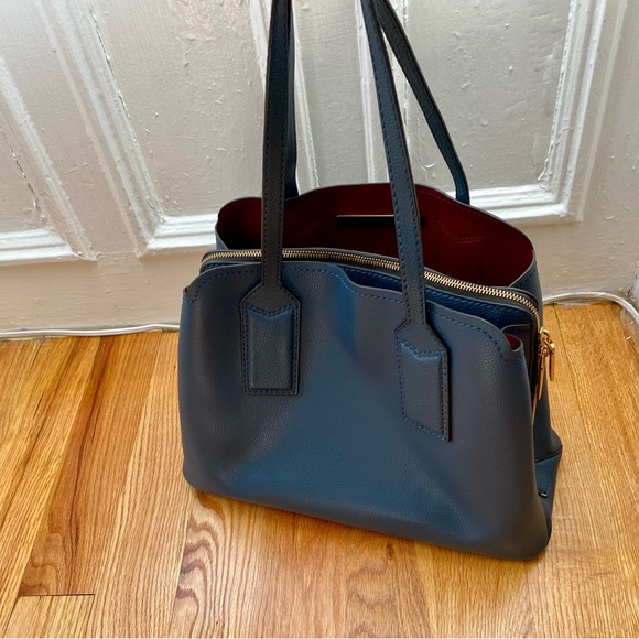 Marc Jacob’s Handbag - Picture 3 of 8